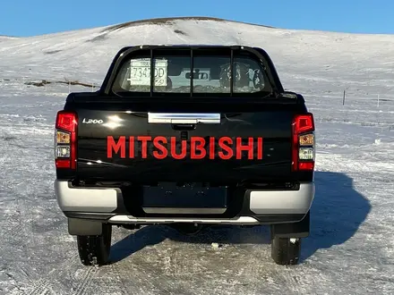 Mitsubishi L200 2023 года за 13 500 000 тг. в Актобе – фото 10