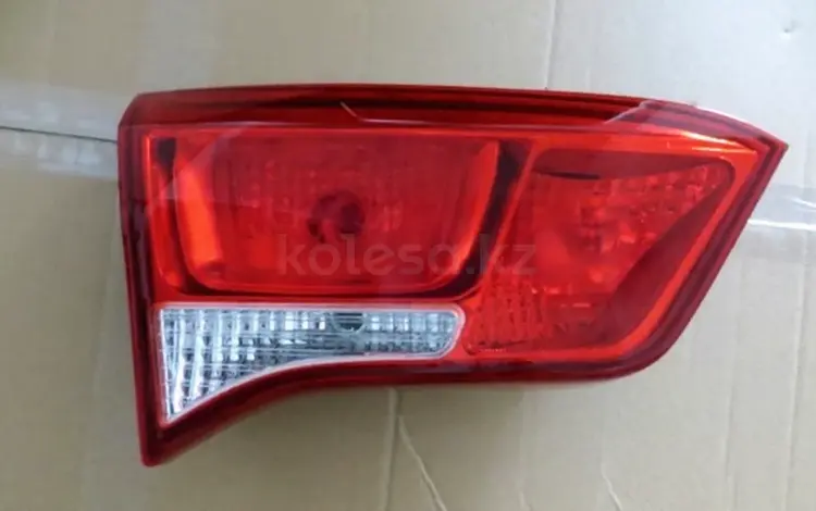 ФОНАРЬ ЗАДНИЙ ПРАВЫЙ В КРЫШКУ БАГАЖНИКА kia rio 2015-2017 за 8 000 тг. в Караганда