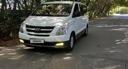 Hyundai H-1 2011 года за 8 000 000 тг. в Усть-Каменогорск – фото 2