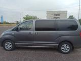 Hyundai H-1 2009 года за 6 200 000 тг. в Караганда – фото 3