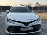 Toyota Camry 2020 года за 13 000 000 тг. в Алматы