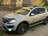 Renault Sandero Stepway 2015 года за 4 500 000 тг. в Семей – фото 3