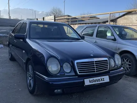 Mercedes-Benz E 280 1997 года за 3 100 000 тг. в Алматы – фото 11