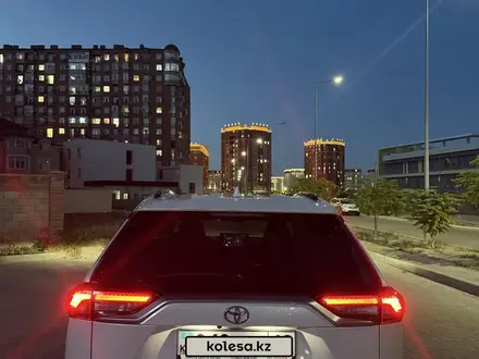 Toyota RAV4 2025 года за 18 500 000 тг. в Актау – фото 3