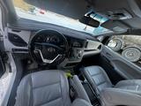 Toyota Sienna 2015 года за 10 500 000 тг. в Бейнеу – фото 4