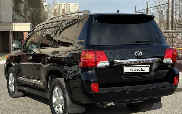 Toyota Land Cruiser 2014 года за 26 500 000 тг. в Шымкент