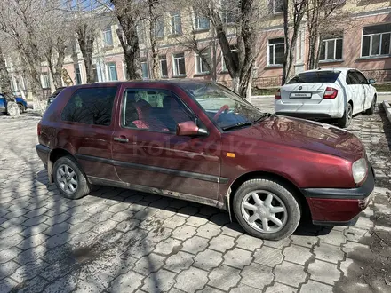 Volkswagen Golf 1993 года за 1 800 000 тг. в Караганда – фото 2