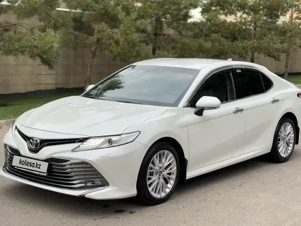 Toyota Camry 2019 года за 15 000 000 тг. в Алматы – фото 5