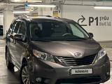 Toyota Sienna 2011 годаүшін11 000 000 тг. в Алматы