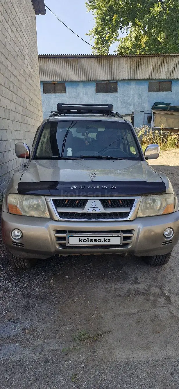 Mitsubishi Pajero, 2003