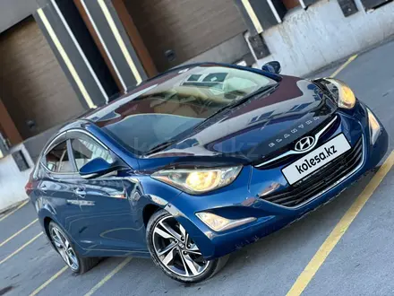 Hyundai Elantra 2015 года за 6 300 000 тг. в Атырау – фото 2