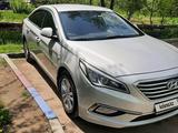 Hyundai Sonata 2015 года за 6 900 000 тг. в Темиртау – фото 2