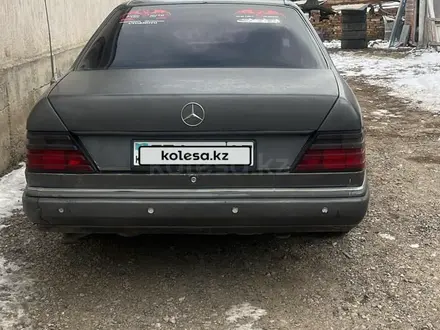 Mercedes-Benz E 230 1990 года за 1 350 000 тг. в Алматы – фото 7