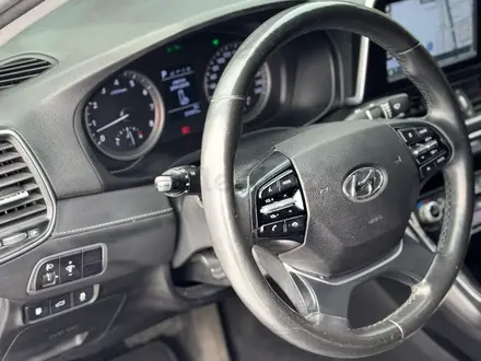 Hyundai Grandeur 2017 года за 9 250 000 тг. в Алматы – фото 10