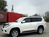 Toyota Land Cruiser Prado 2010 года за 17 500 000 тг. в Алматы – фото 3