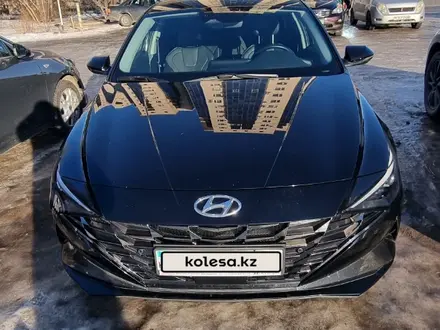 Hyundai Elantra 2021 года за 11 000 000 тг. в Караганда – фото 2