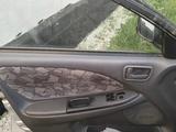 Toyota Avensis 1999 годаfor2 000 000 тг. в Астана – фото 5