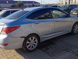 Hyundai Accent 2013 года за 4 700 000 тг. в Актобе – фото 2