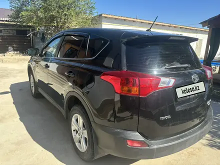 Toyota RAV4 2013 года за 11 400 000 тг. в Атырау