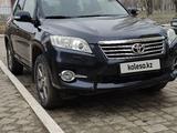 Toyota RAV4 2012 года за 8 000 000 тг. в Актобе – фото 4