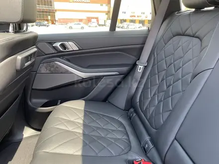 BMW X5 2022 года за 44 500 000 тг. в Алматы – фото 12