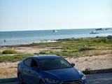 Hyundai Elantra 2017 года за 3 800 000 тг. в Атырау – фото 2