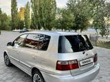 Kia Carens 2003 года за 2 100 000 тг. в Усть-Каменогорск – фото 4