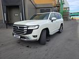 Toyota Land Cruiser 2023 года за 44 000 000 тг. в Алматы