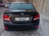 Hyundai Solaris 2013 года за 5 250 000 тг. в Семей – фото 2