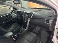 Hyundai Elantra 2013 года за 3 550 000 тг. в Актобе