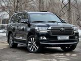 Toyota Land Cruiser 2018 года за 36 500 000 тг. в Караганда – фото 2