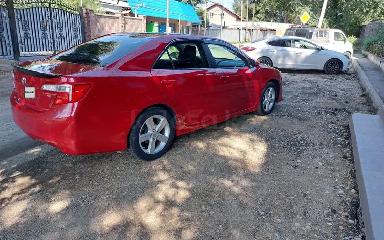 Toyota Camry 2014 годаfor8 000 000 тг. в Алматы