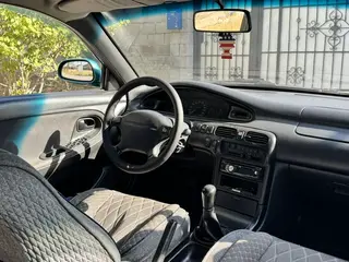 Mazda Cronos