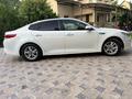 Kia K5 2018 года за 5 750 000 тг. в Алматы – фото 9