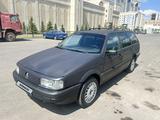 Volkswagen Passat 1990 года за 1 050 000 тг. в Астана