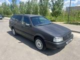 Volkswagen Passat 1990 года за 1 050 000 тг. в Астана – фото 2