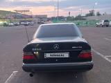 Mercedes-Benz E 220 1993 годаүшін1 200 000 тг. в Алматы – фото 2