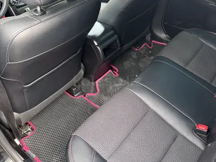 Toyota Camry 2016 года за 8 900 000 тг. в Атырау – фото 9