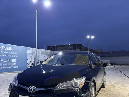 Toyota Camry 2016 года за 8 900 000 тг. в Атырау – фото 2