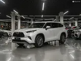 Toyota Highlander Prestige 2025 года за 28 000 000 тг. в Алматы