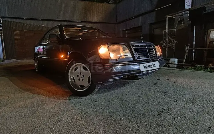 Mercedes-Benz E 200 1993 года за 2 300 000 тг. в Алматы
