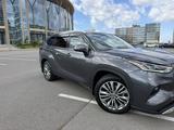 Toyota Highlander 2021 годаүшін20 500 000 тг. в Астана