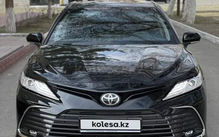 Toyota Camry 2021 года за 19 000 000 тг. в Павлодар