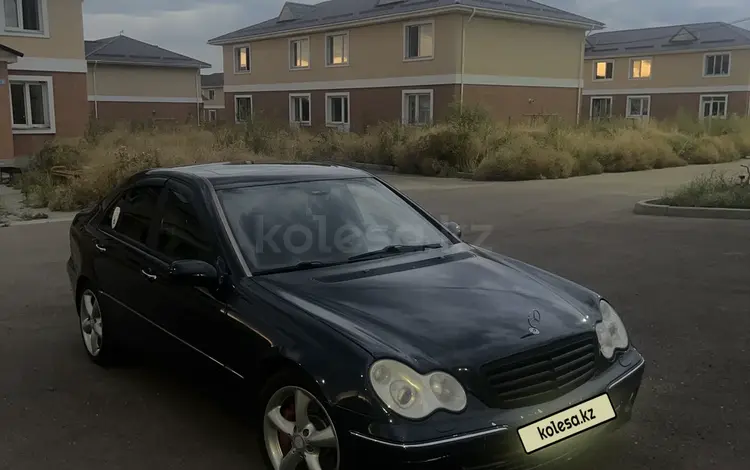 Mercedes-Benz C 32 AMG 2001 годаүшін4 500 000 тг. в Алматы