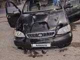 Kia Carnival 1999 года за 1 200 000 тг. в Шымкент – фото 5