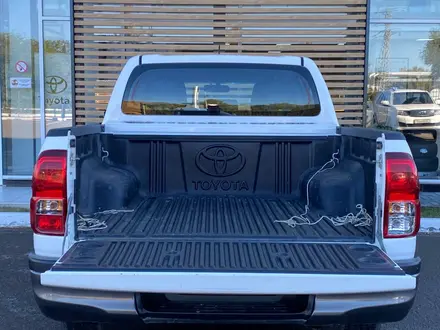 Toyota Hilux 2022 года за 19 500 000 тг. в Уральск – фото 9