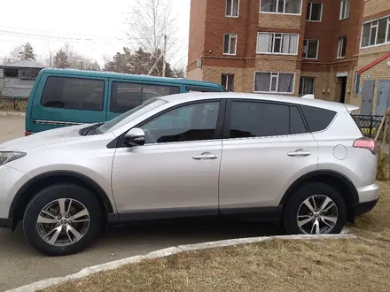 Toyota RAV4 2016 года за 11 600 000 тг. в Костанай – фото 2