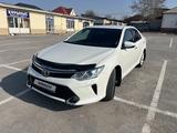 Toyota Camry 2017 года за 12 200 000 тг. в Шымкент – фото 2
