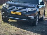 Toyota Highlander 2012 годаүшін12 500 000 тг. в Талдыкорган
