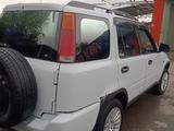 Honda CR-V 1997 годаfor2 000 000 тг. в Алматы – фото 2